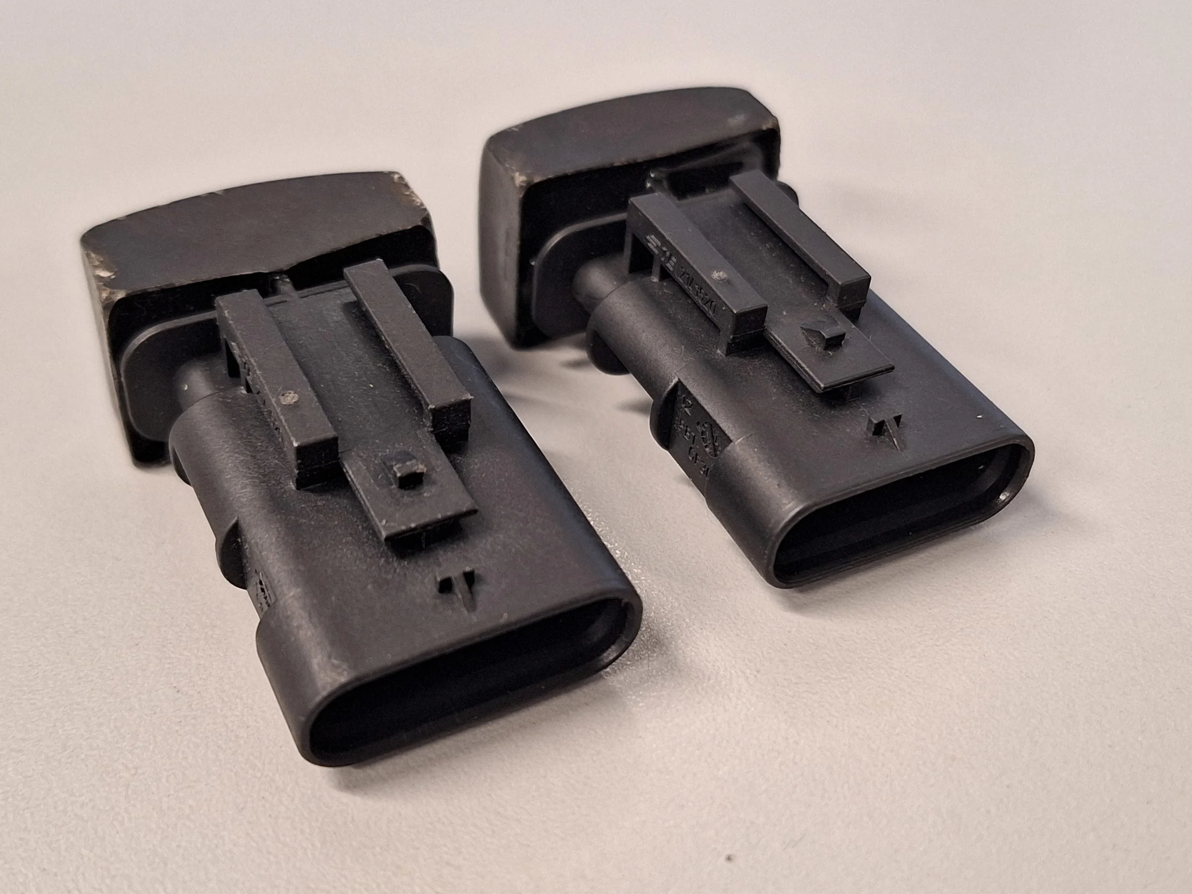 MBRP AD7042 - 2020-Up Chevrolet Corvette C8 Valve Simulator Pair