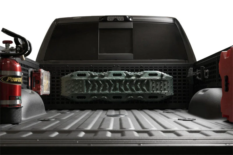 Addictive Desert Designs AC5602101NA - 19-24 Ram 2500/3500 6ft 4in Bed Cab Molle Panels