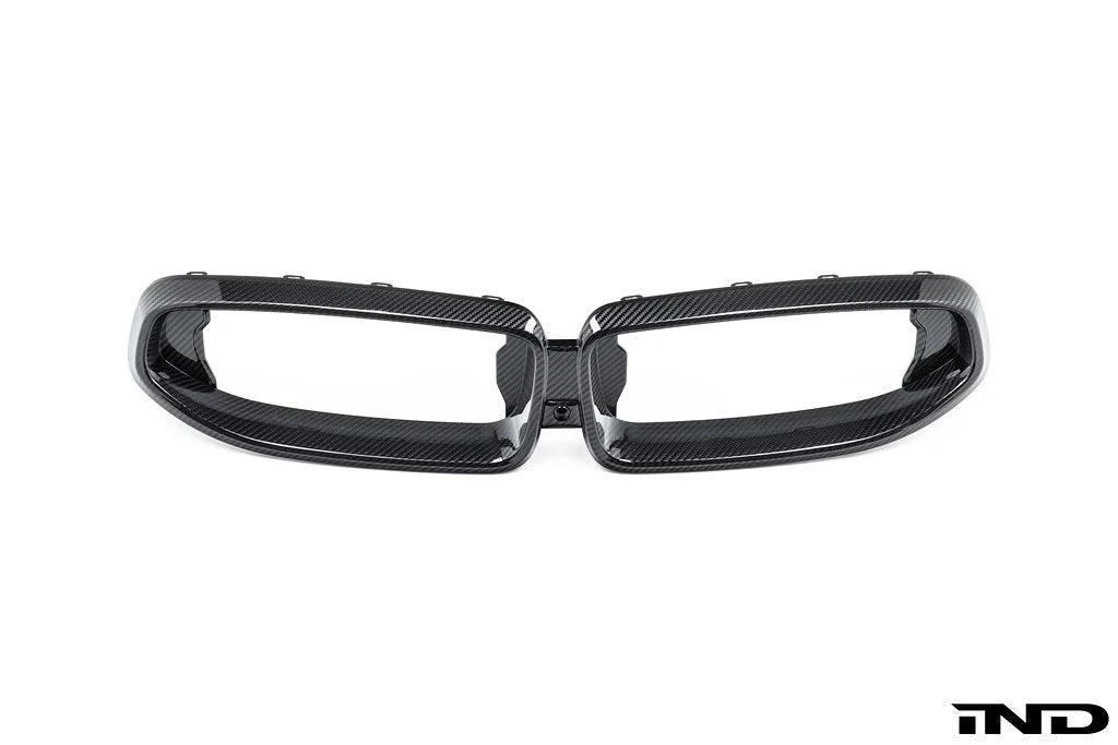 TREVORA G42 2-Series Gloss Pre-preg Carbon Fiber Front Grille