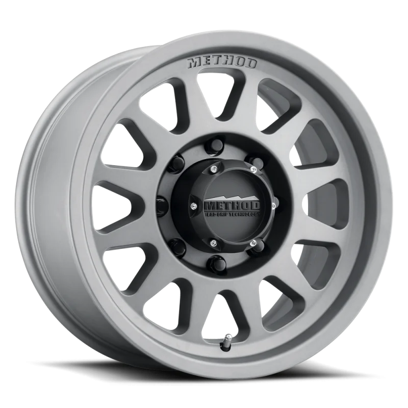 Method MR704 HD 17x9 18mm Offset 8x6.5 130.81mm CB Titanium Wheel