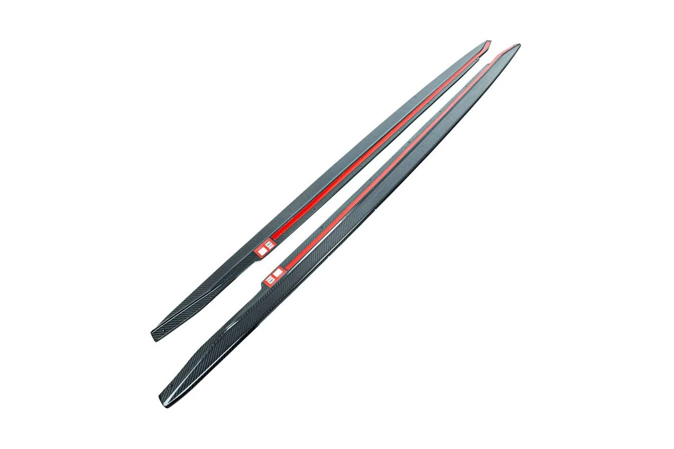TREVORA G80 M3 Pre-Preg Carbon Fiber PR-1 Side Skirts