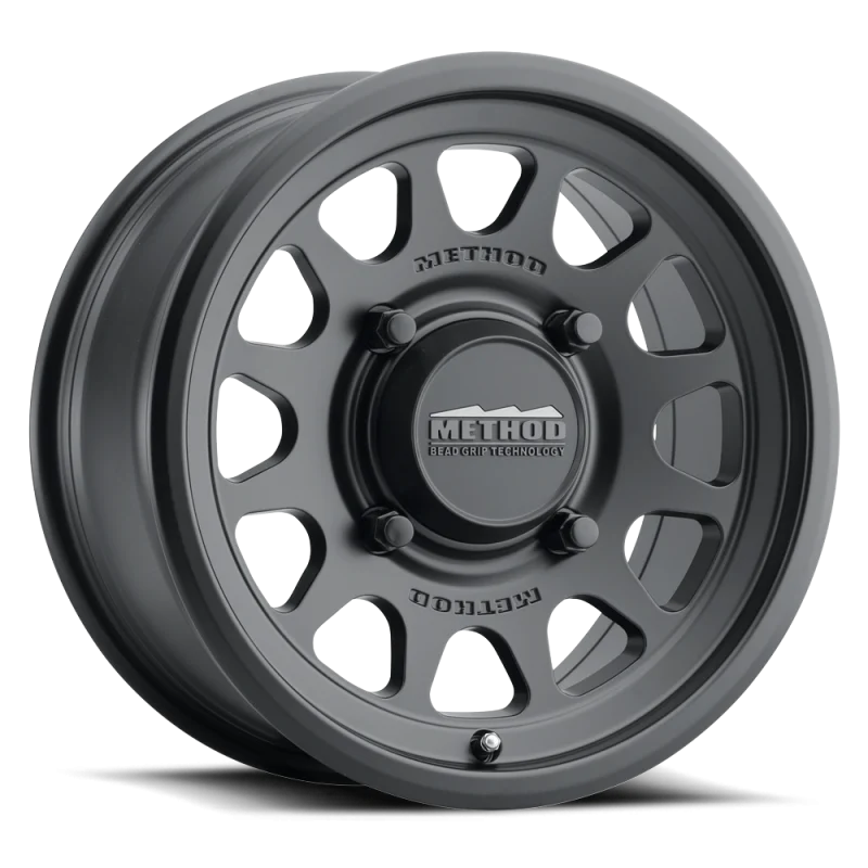 Method MR414 Bead Grip 15x10 / 6+4/25mm Offset / 4x156 / 132mm CB Matte Black Wheel