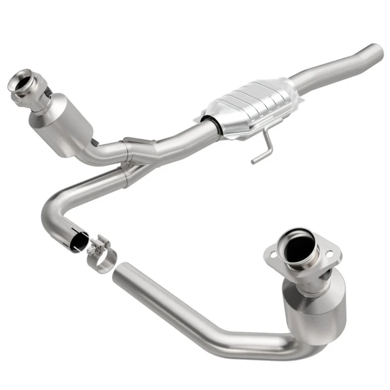 MagnaFlow Direct Fit Catalytic Converter 00-03 Dodge Dakota 2WD 4.7L