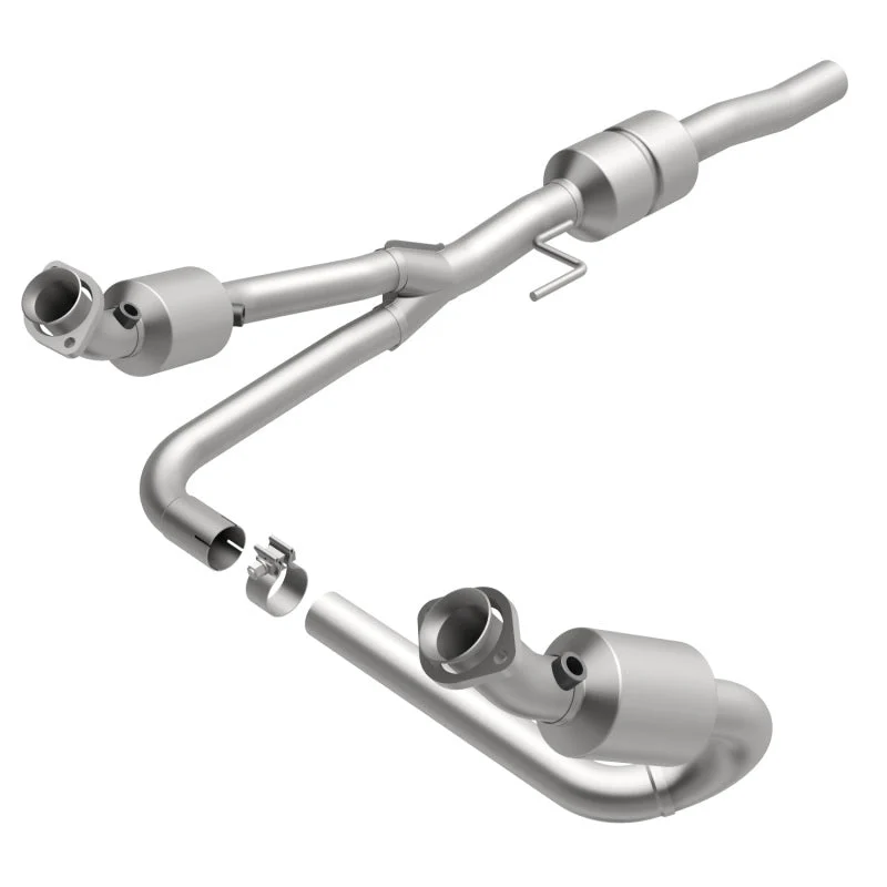MagnaFlow Direct Fit Catalytic Converter 02-03 Dodge Durango