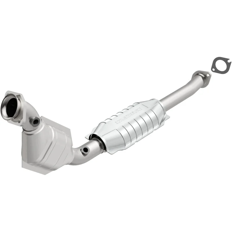 MagnaFlow Direct Fit Catalytic Converter 03-05 Crown Vic Passenger Side CA