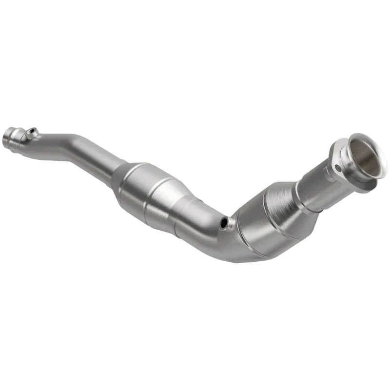 MagnaFlow Direct Fit Catalytic Converter 2014-2016 Land Rover LR4 V6 3 OEM Underbody