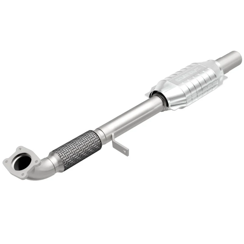 MagnaFlow Direct Fit Catalytic Converter Volvo S40/V40 1.9L Rear