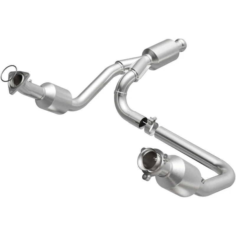 MagnaFlow 14-15 Chevrolet Silverado 1500 5.3L Direct-Fit Catalytic Converter